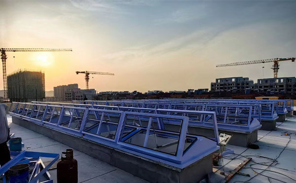 消防海南藏族排烟窗工作原理